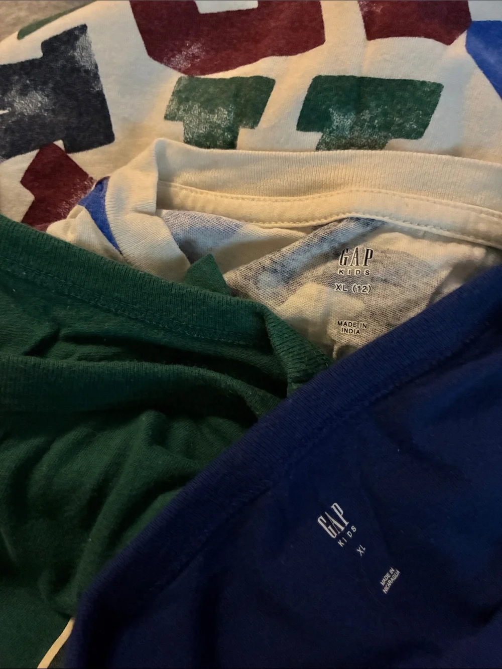 GAP Kids Short Sleeve Tees - Blue, Green & Multi Print patchwork lot of 3 XL